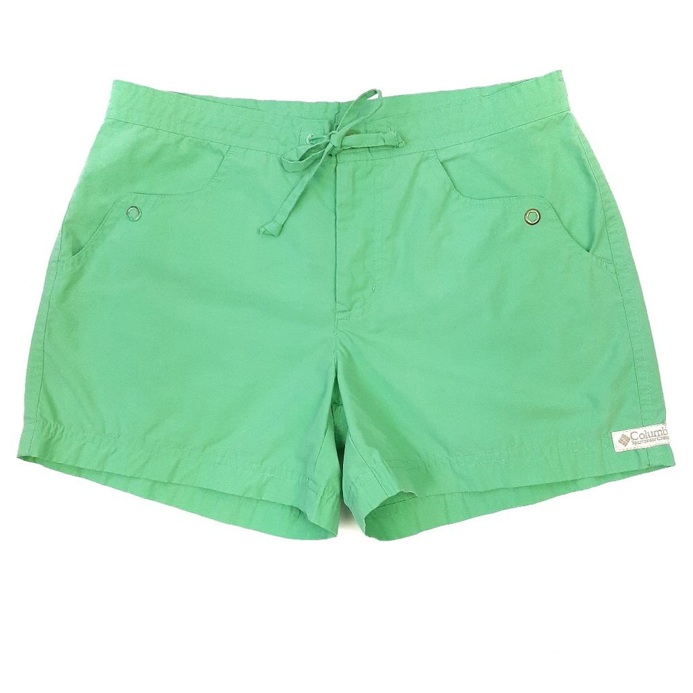 Columbia Seafoam Green Shorts w/ Scalloped Pockets